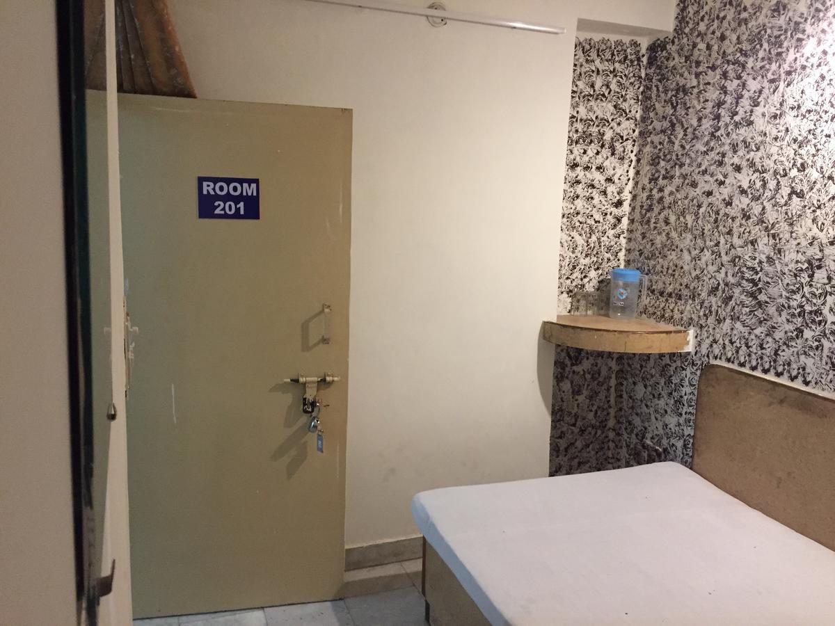 Karam Durga Guest House New Delhi Exterior photo